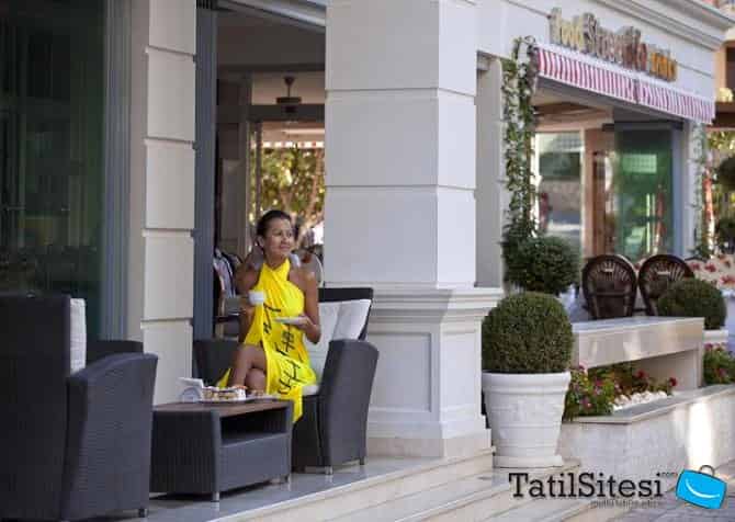 Xperia Grand Bali Hotel